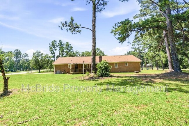 Building Photo - 5182 Bluegrass Trail