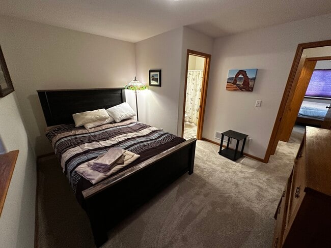 Building Photo - 140 War Admiral Lane