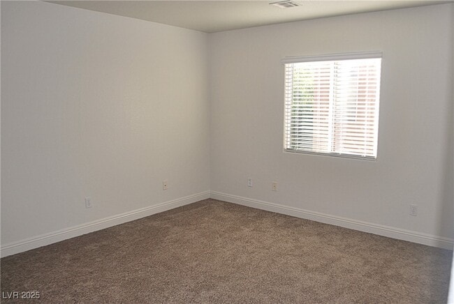 Building Photo - 10031 Cranbrook Falls Ct