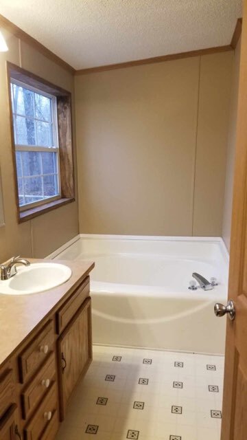 Building Photo - 1271 Grand Ridge Dr