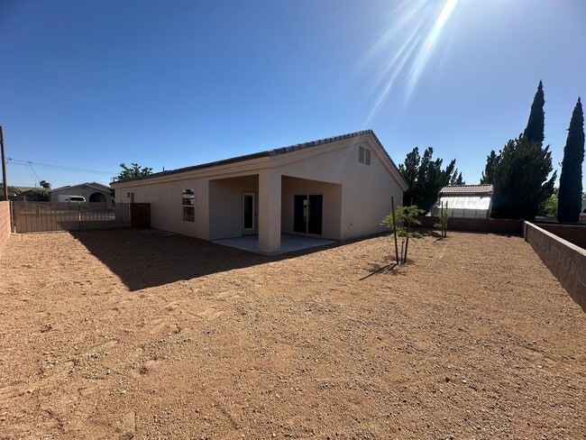 Building Photo - Beautiful 2024 Built 3 Bedroom, 2 bathroom home with RV Parking