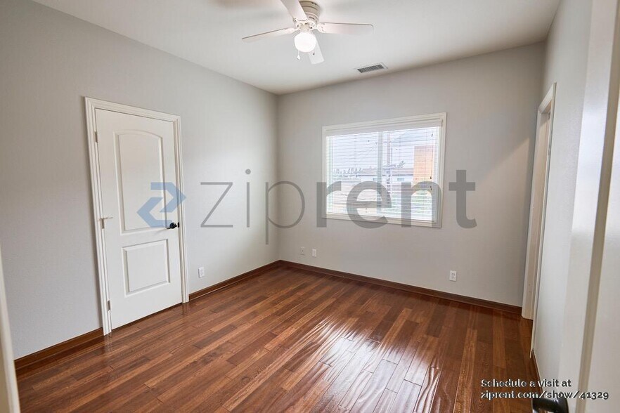 Building Photo - 8703 Belmont St