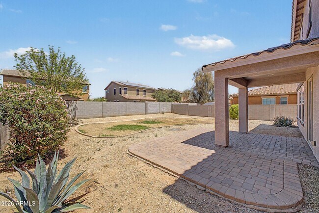 Building Photo - 15102 W Westview Dr