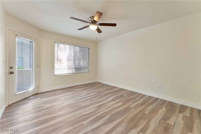 Building Photo - 5259 Caspian Springs Dr