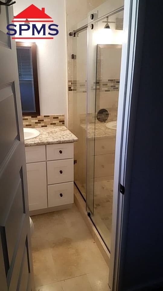 Building Photo - 907 Stern Cir