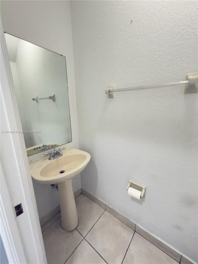 Building Photo - 16549 SW 78th Terrace