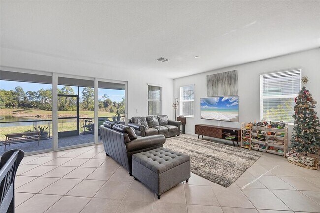 Building Photo - 11314 Pinot Dr