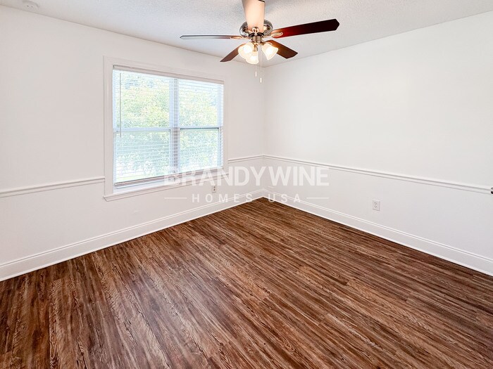 Building Photo - 12744 Serenade Cir S