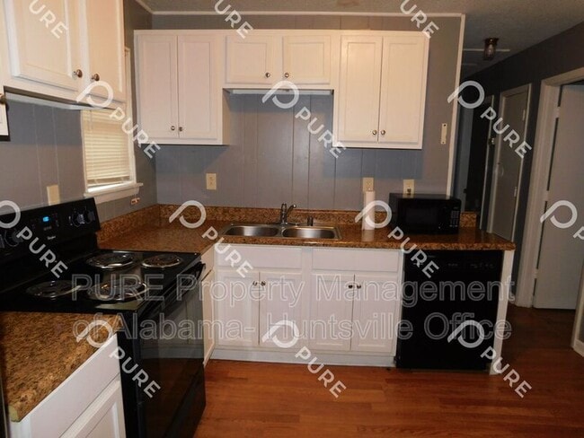 Building Photo - 4012 Offutt Ct NW