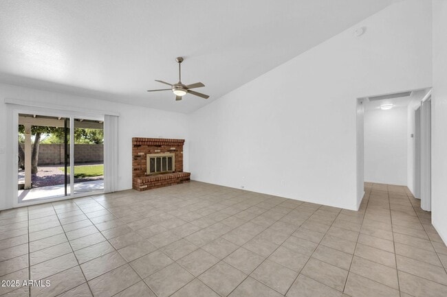 Building Photo - 8713 N 109th Ave