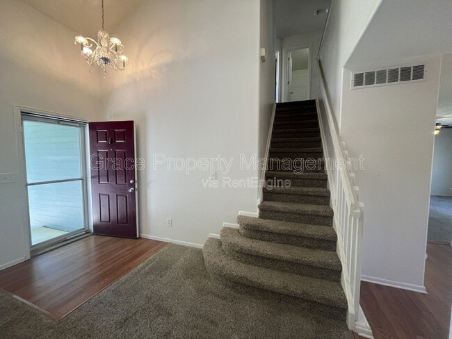 Building Photo - 5337 S Killarney St