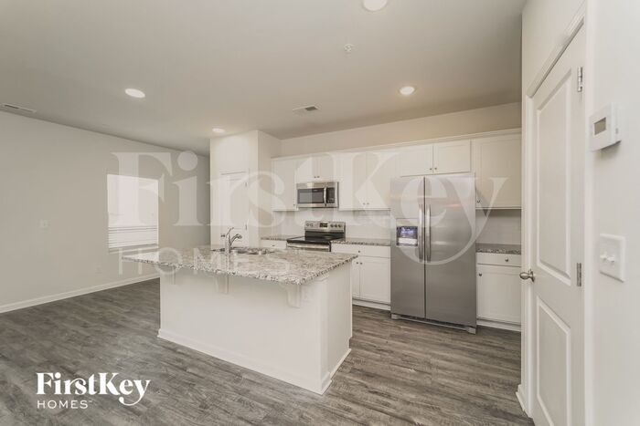 Building Photo - 2063 Cypress Village Dr NW