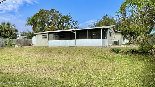 Building Photo - 75 Brandy Ln