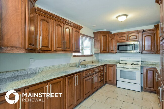 Building Photo - 3475 S Magda Ave