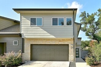 Building Photo - 6800 Menchaca Rd