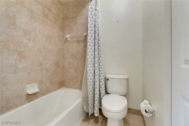 Building Photo - 20201 Estero Gardens Cir