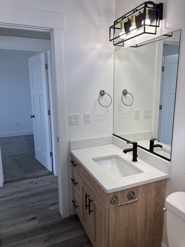 Building Photo - 187 Heaton Ln