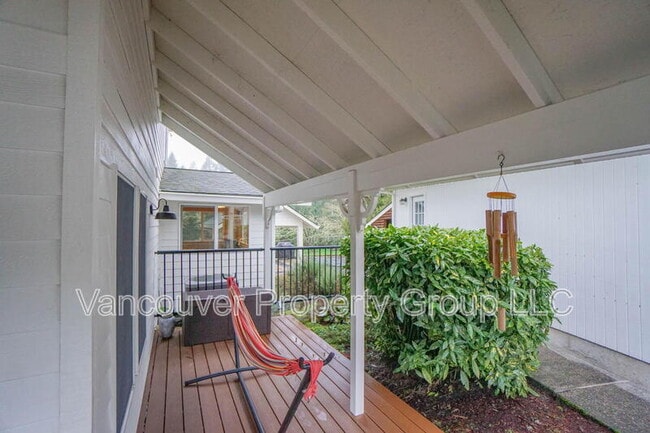 Building Photo - 745 S 21st Pl