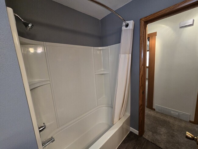 Building Photo - 3502 Veralta Dr