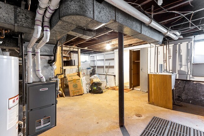 Building Photo - 28649 John Hauk St