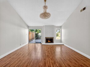 Building Photo - Remodeled, Single-Level, End-Unit Condo in Irvine
