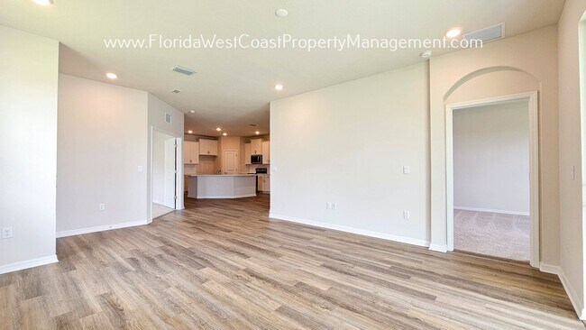 Building Photo - BRAND NEW! OUTSTANDING 3 BED/2 BATH VILLA ...