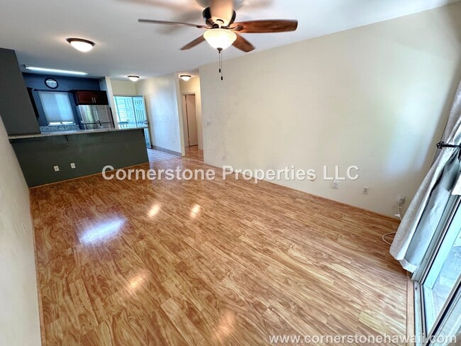 Building Photo - 95-877-877 Wikao St