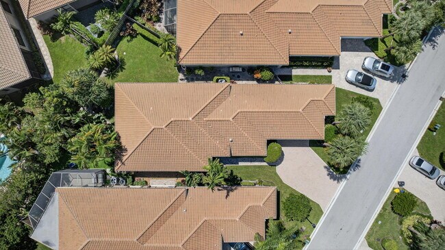 Building Photo - 4548 Barclay Fair Way