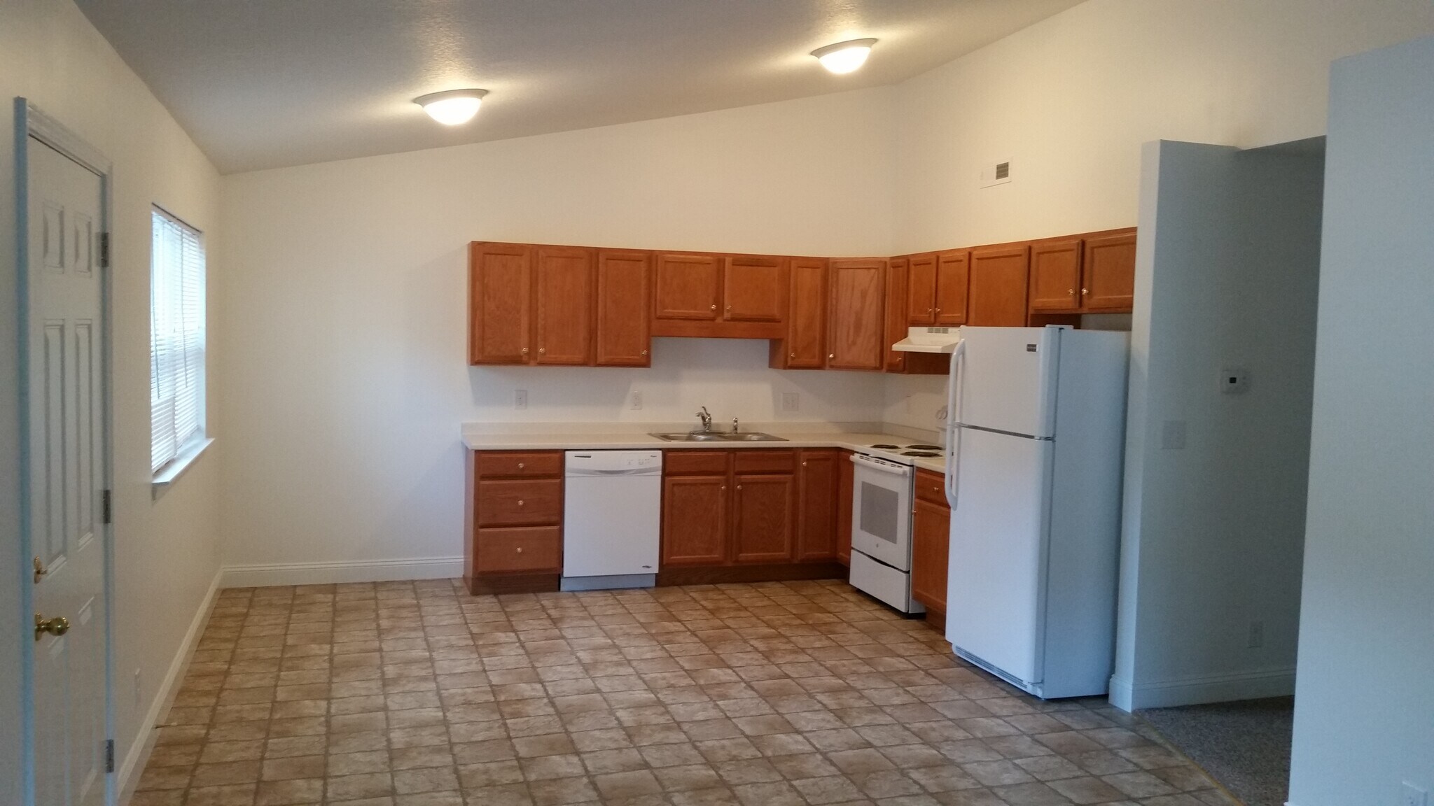 Building Photo - 1302 Stanwood Ln
