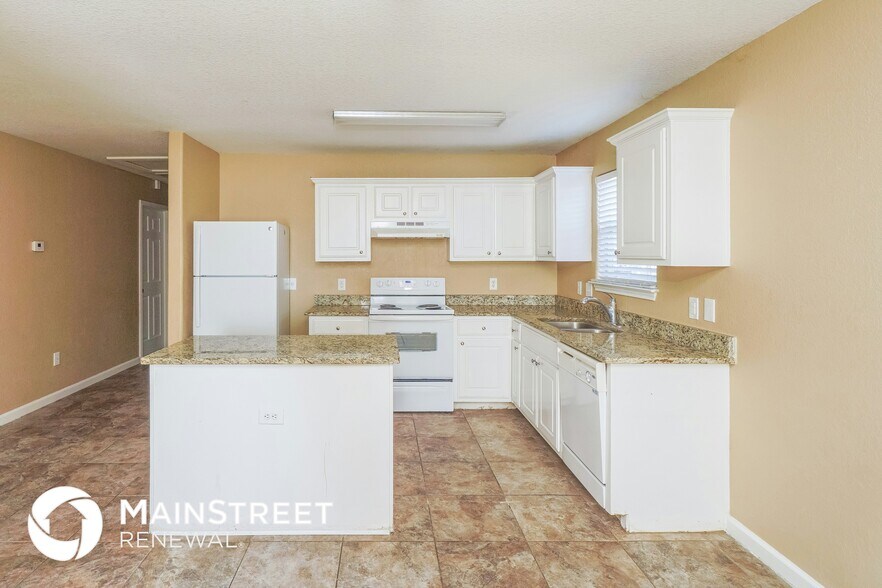 Building Photo - 5822 Blonde Canyon