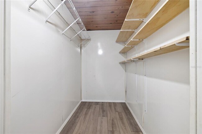 Building Photo - 9314 N Ashley St