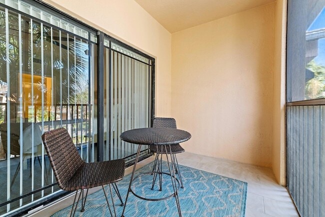 Building Photo - 2809 Amalei Dr