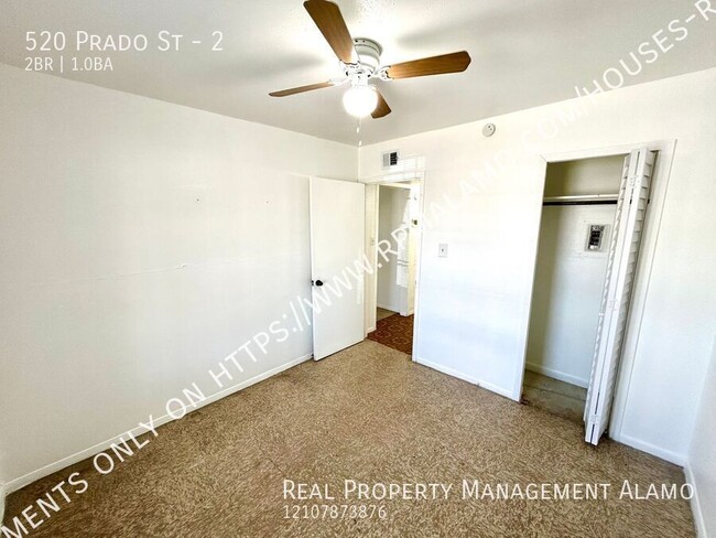 Building Photo - **MOVE-IN SPECIAL!** 2 Bedroom / 1 Bath Un...