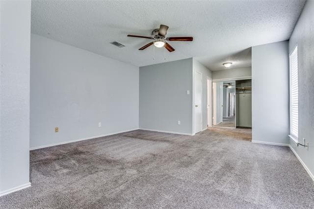 Building Photo - 209 W Schreiber St
