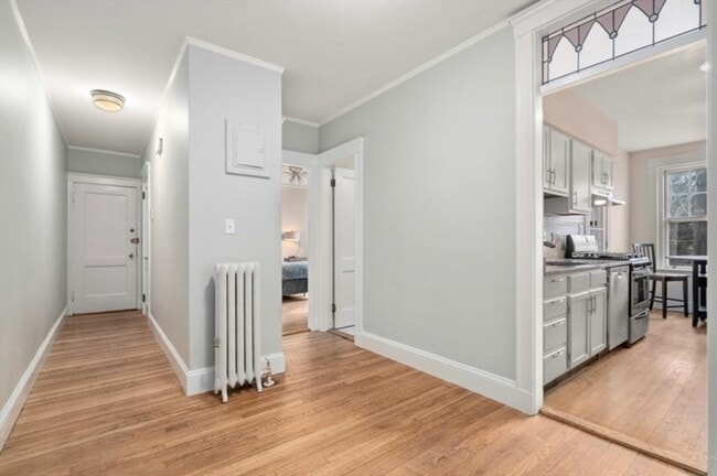 Building Photo - 11 Vinal St