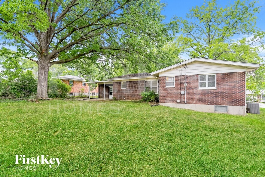 Building Photo - 14035 Invicta Dr