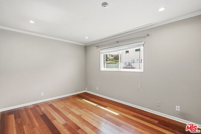 Building Photo - 1807 Carnegie Ln
