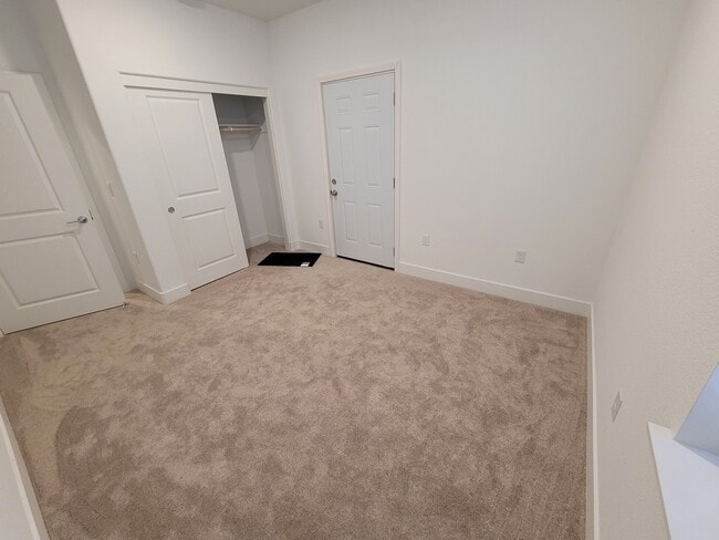 Building Photo - 8055 Monterey Pebble Way