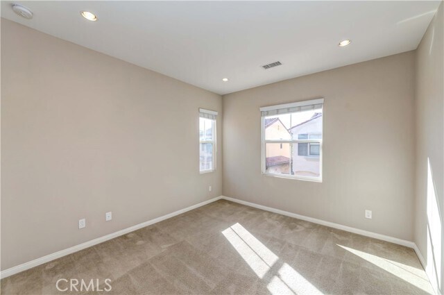 Building Photo - 63 Waterleaf