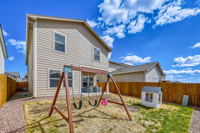 Building Photo - 8116 Kittrick Pl