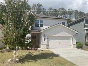 Building Photo - 215 Caledonia Ct