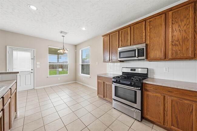 Building Photo - 18010 Timber Crossing Ln