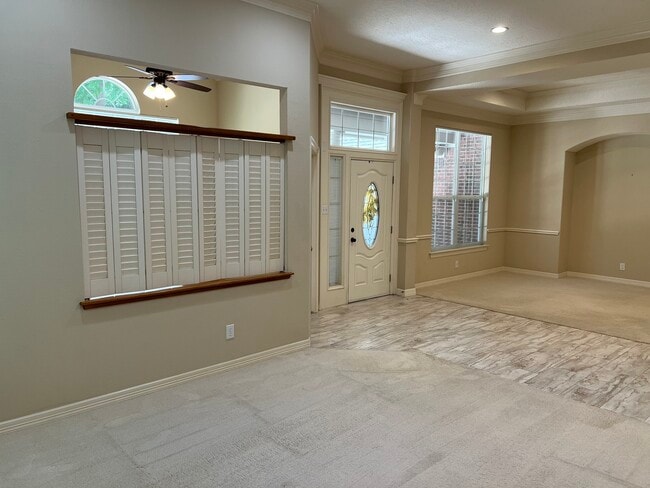 Building Photo - 110 S Mill Trace Dr