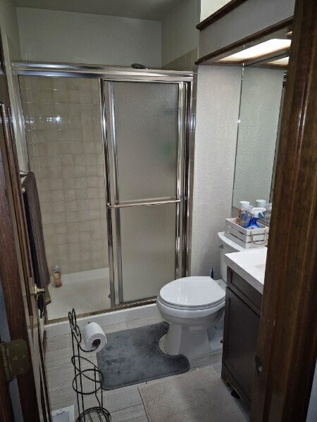 Building Photo - 2445 S Oakland Cir