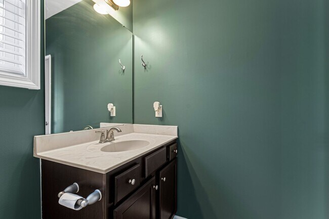 Building Photo - A Charming Ranch style home in Academy Point - minutes to downtown Clayton!