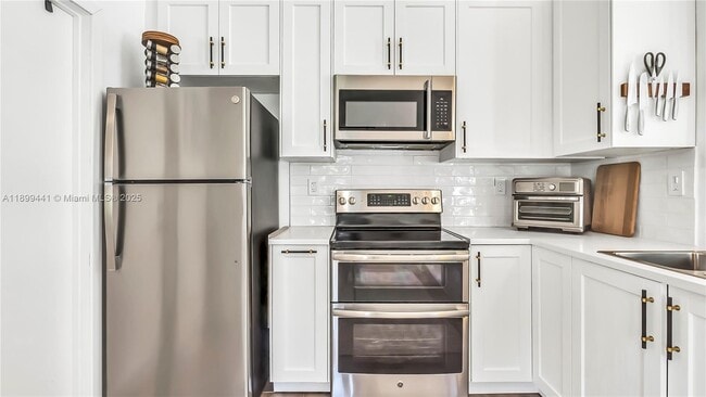 Building Photo - 651 Shiloh Terrace