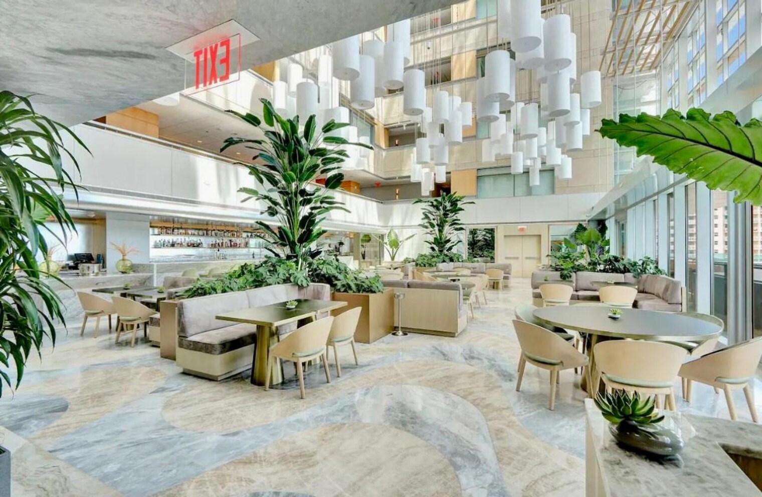 Building Photo - 1395 Brickell Bay Dr