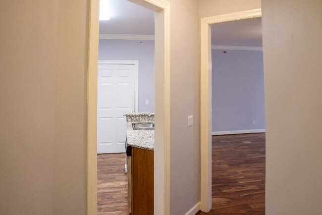 Building Photo - 13115 Mill Crossing Ct