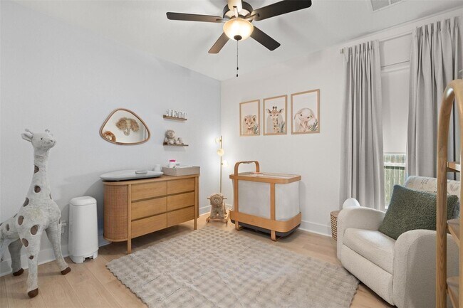 Building Photo - 3800 Sandhill Crane Dr