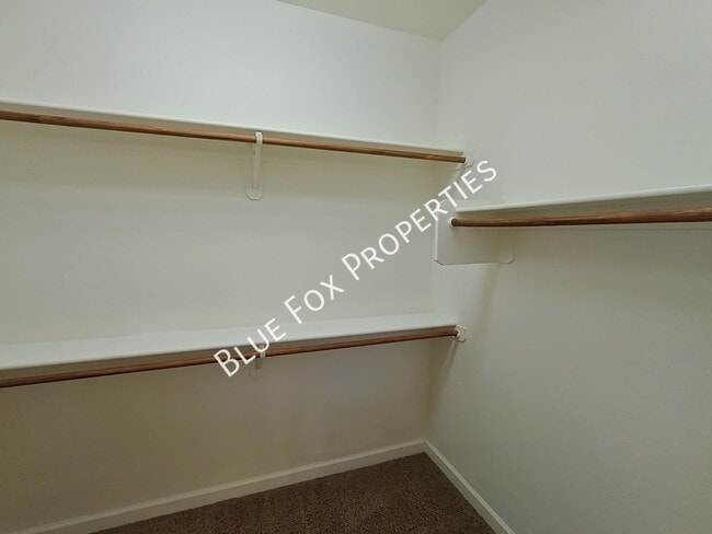 Building Photo - 12812 N Camino Vieja Rancheria